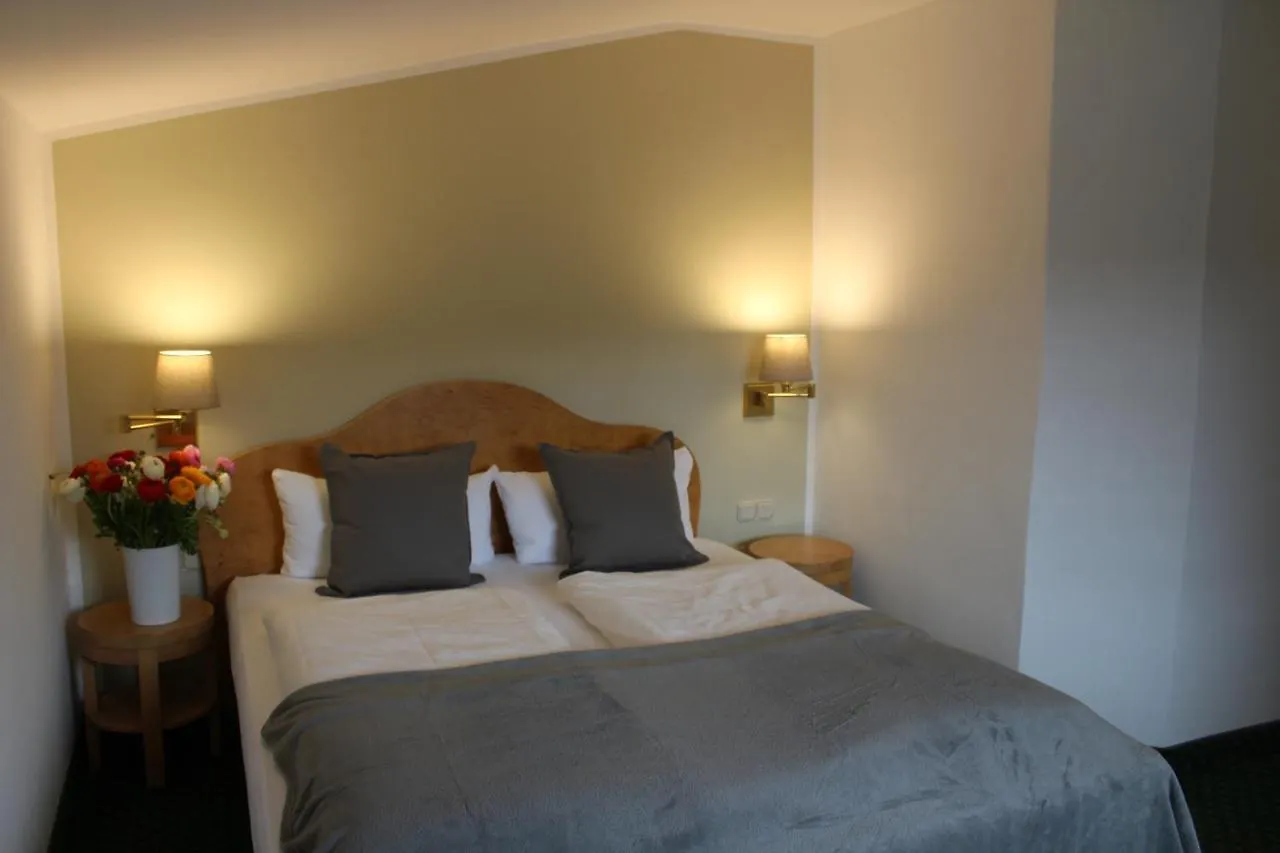 Alpenhotel Irschenberg 3*,  Germany